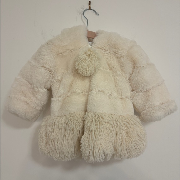 american widgeon Other - American Widgeon cream color girls 12 months faux fur coat